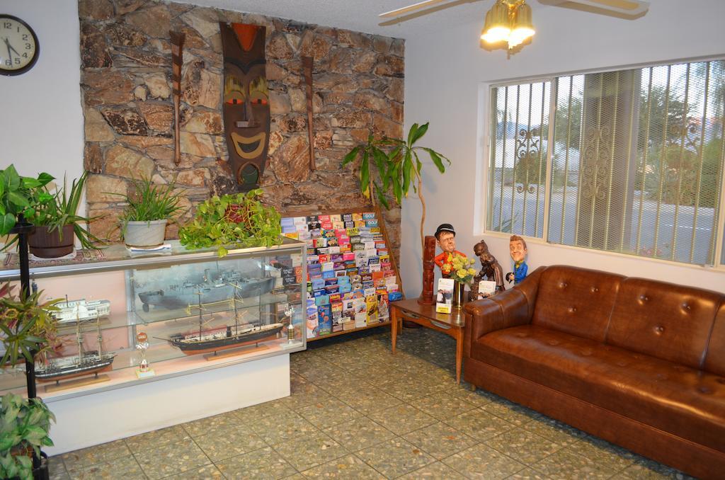 إنديو Tropics Motor Hotel المظهر الخارجي الصورة